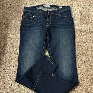 Buckle Women's Dakota Deep Indigo Skinny Jeans